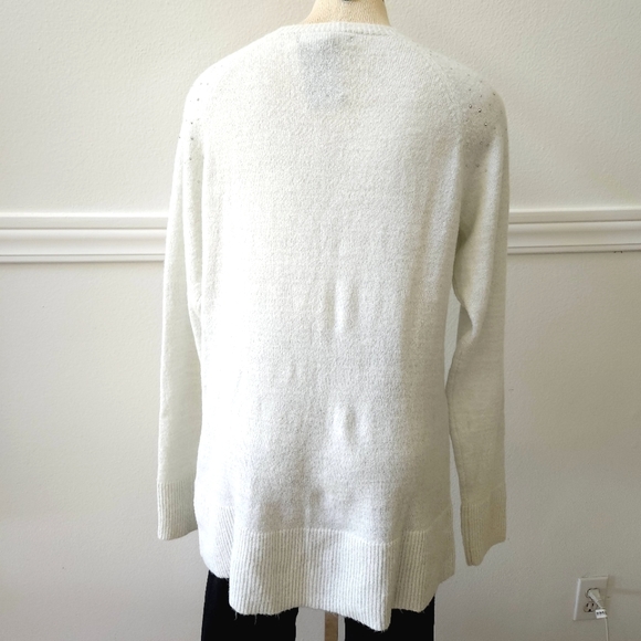 Apt. 9 White Sweater Silver With Studs size XL - Picture 9 of 9